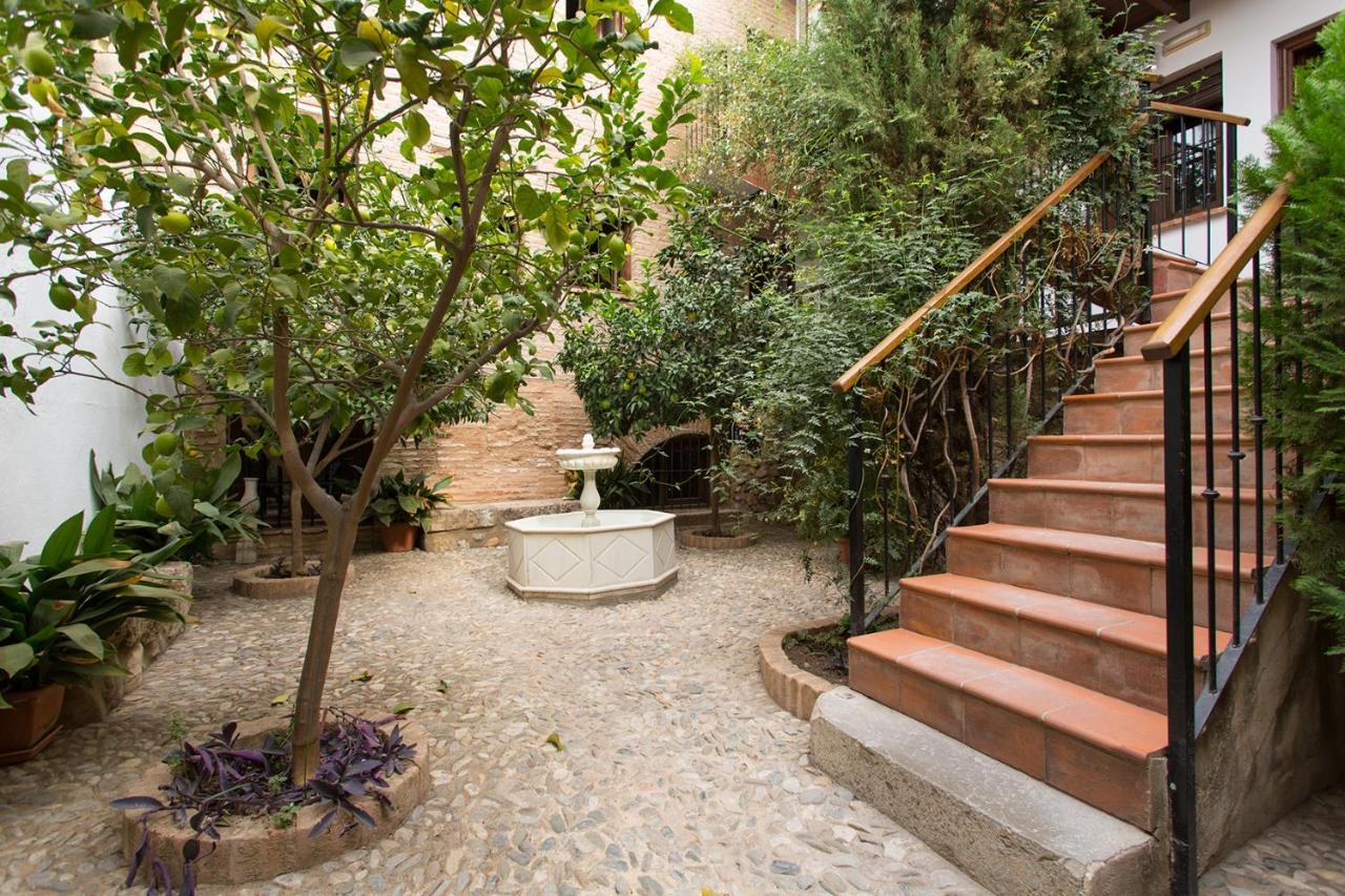 Apartamento Puerta Elvira Centro Free Parking Granada Eksteriør billede
