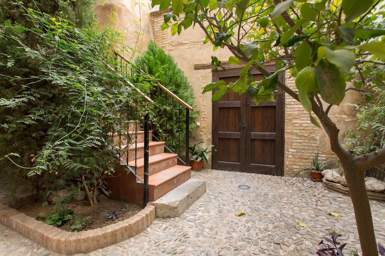 Apartamento Puerta Elvira Centro Free Parking Granada Eksteriør billede